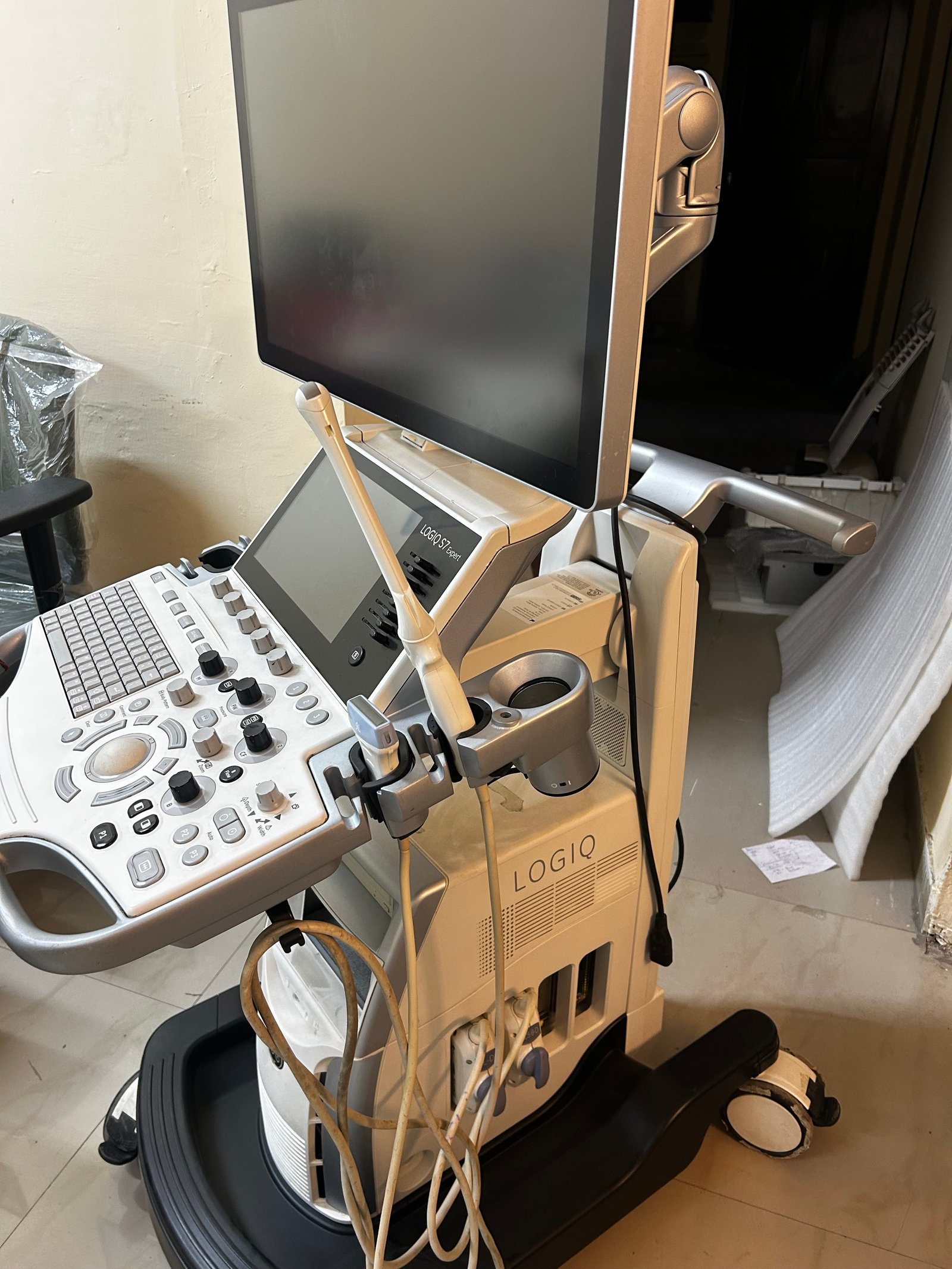 Excellent GE Healthcare Logiq S7 Expert (2019) image 3