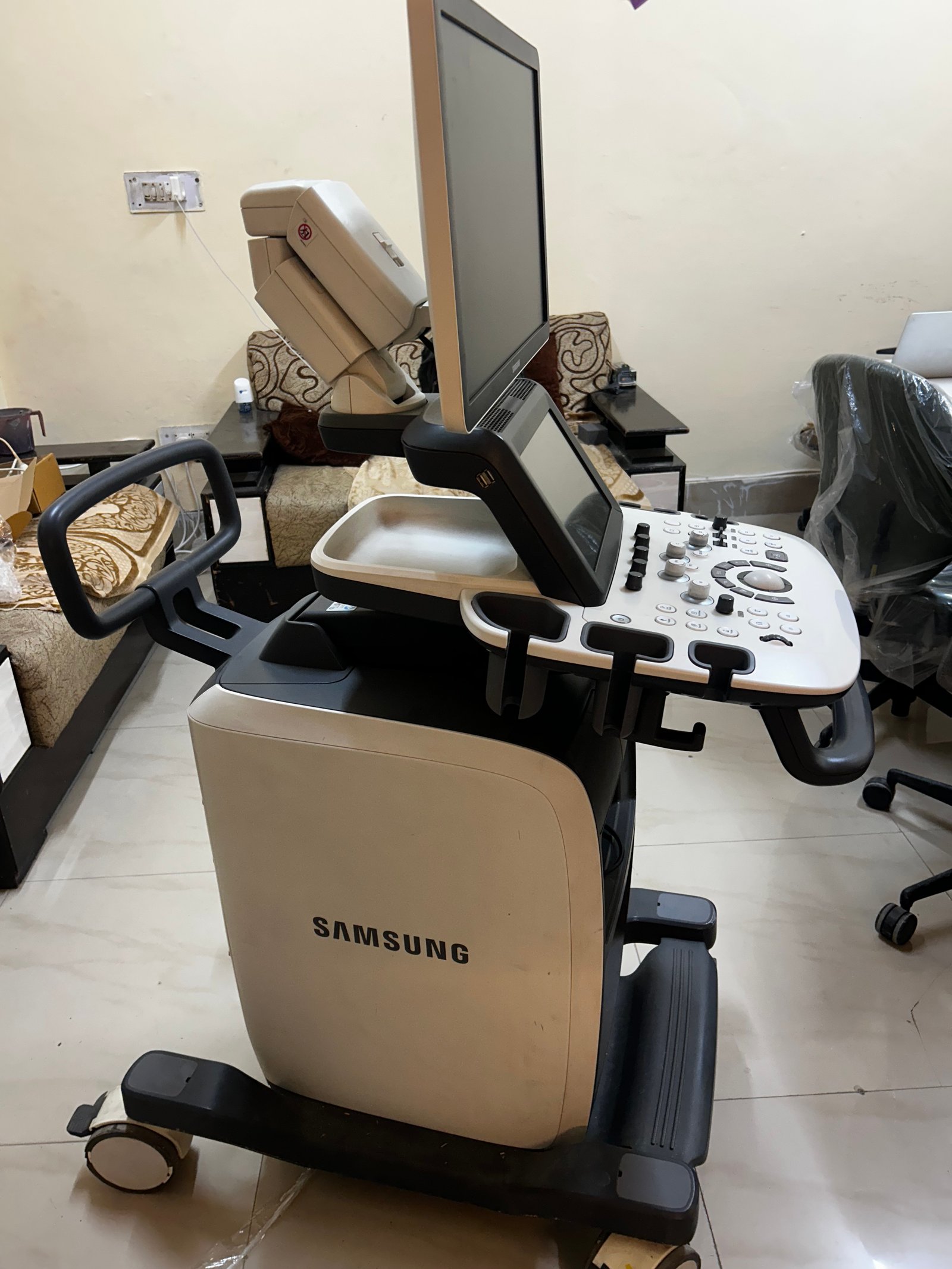 Excellent SAMSUNG H60 (2017) image 3